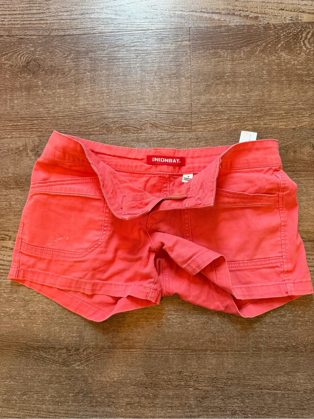 UNIONBAY Women's Coral Low-Rise Jean Shorts
